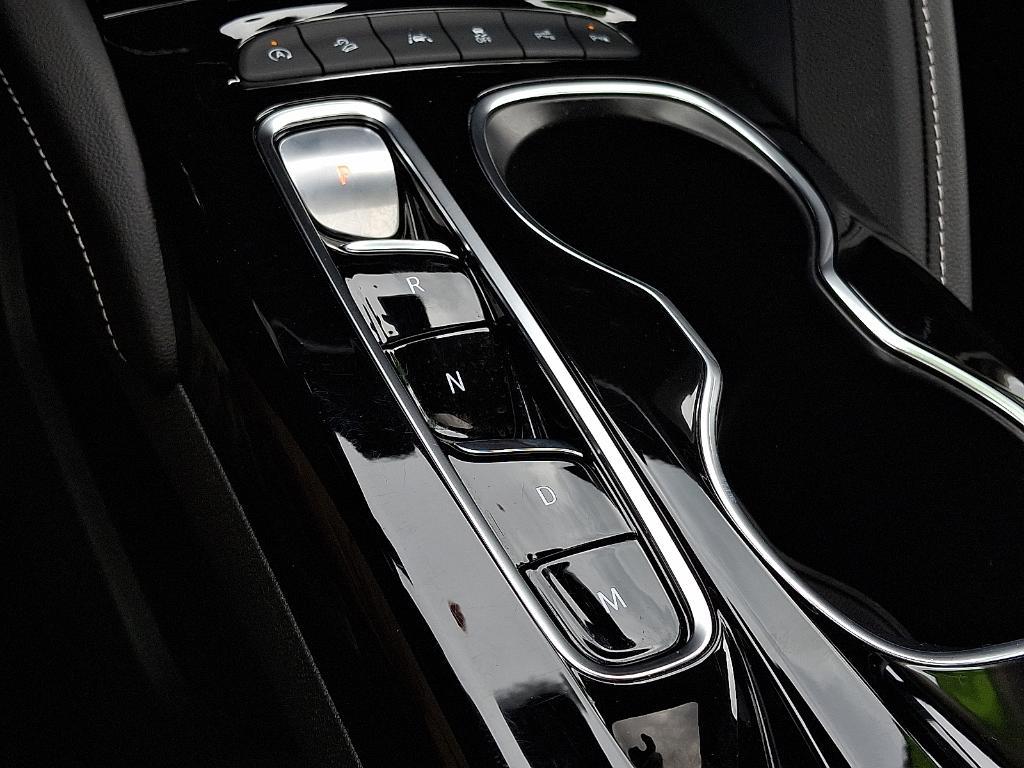 used 2023 Buick Envision car, priced at $32,958