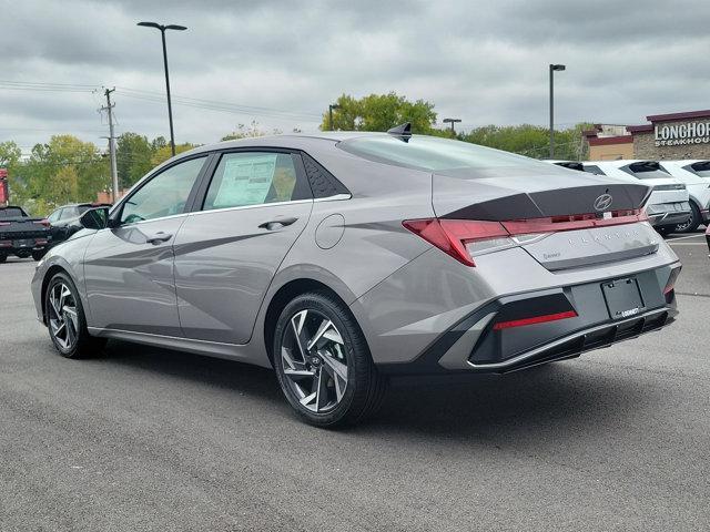 new 2025 Hyundai Elantra car, priced at $27,514