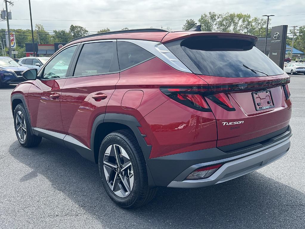 new 2025 Hyundai Tucson car, priced at $33,212
