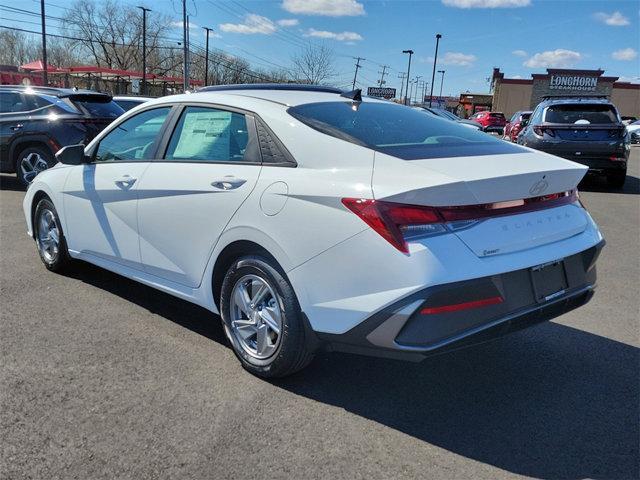 new 2025 Hyundai Elantra car, priced at $23,678