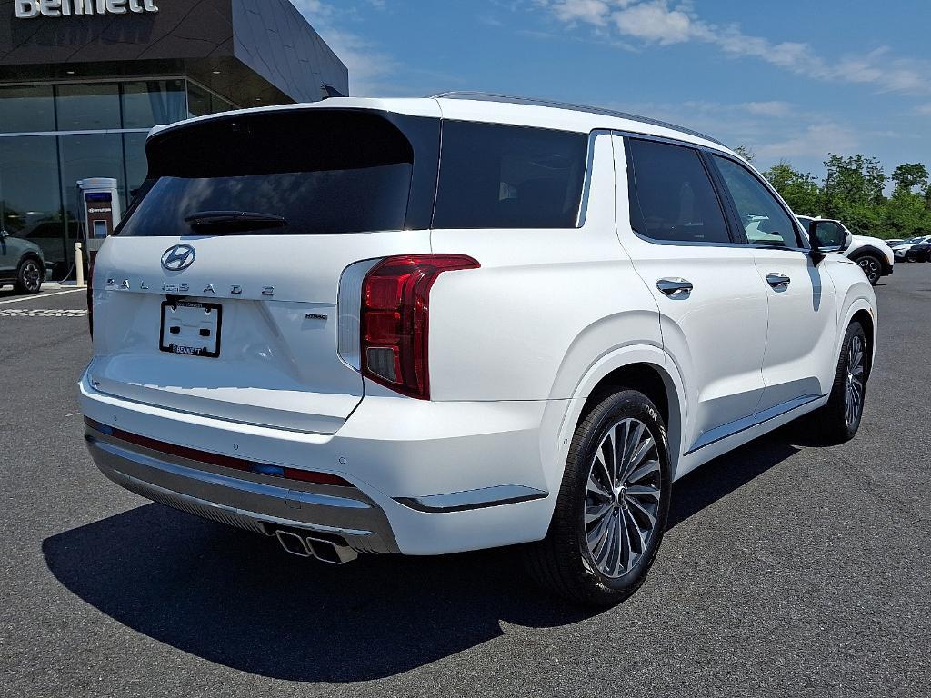 new 2025 Hyundai Palisade car, priced at $54,048