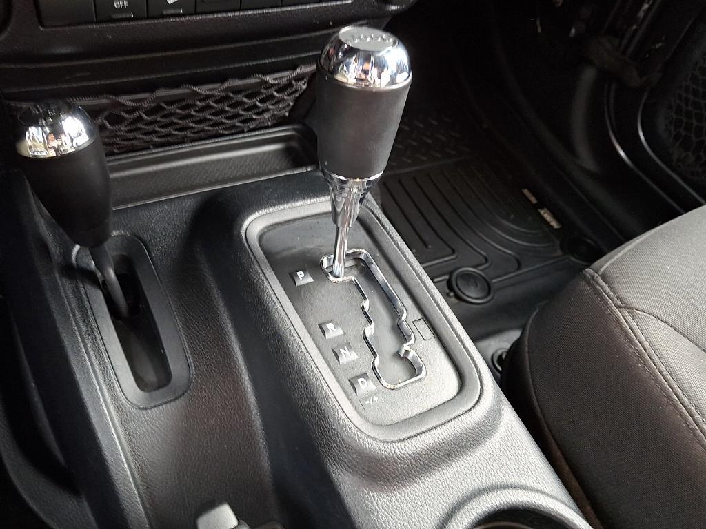 used 2016 Jeep Wrangler Unlimited car, priced at $18,067