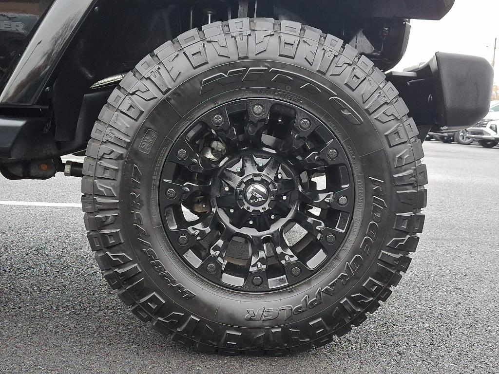 used 2016 Jeep Wrangler Unlimited car, priced at $21,998