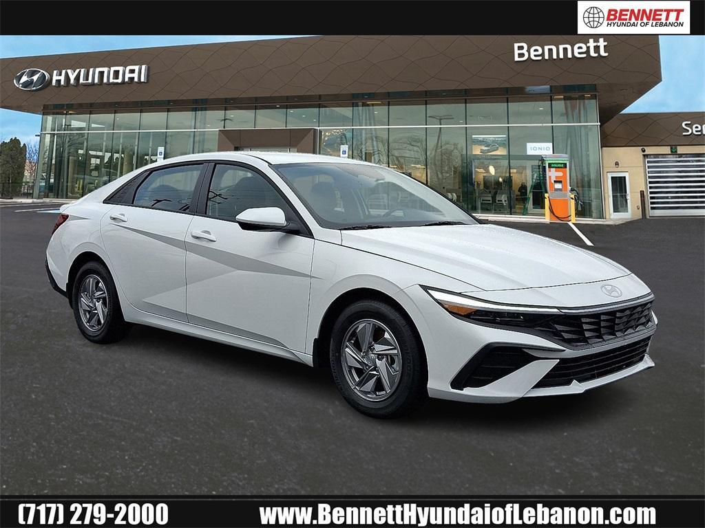new 2025 Hyundai Elantra car