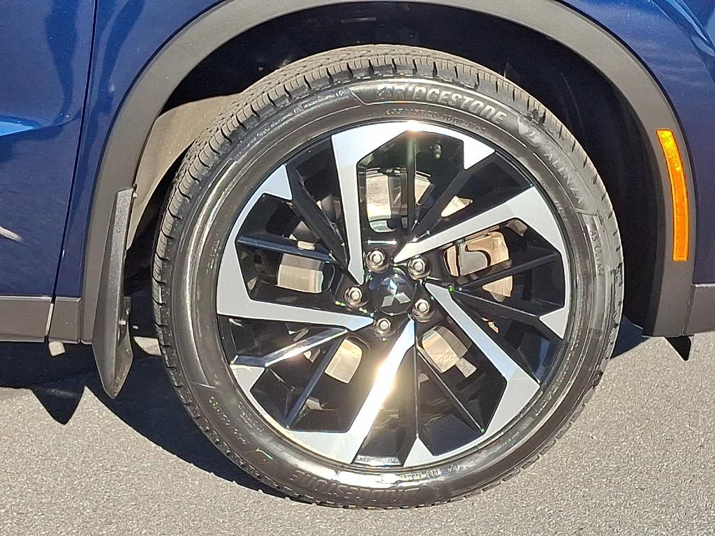 used 2022 Mitsubishi Outlander car, priced at $22,238