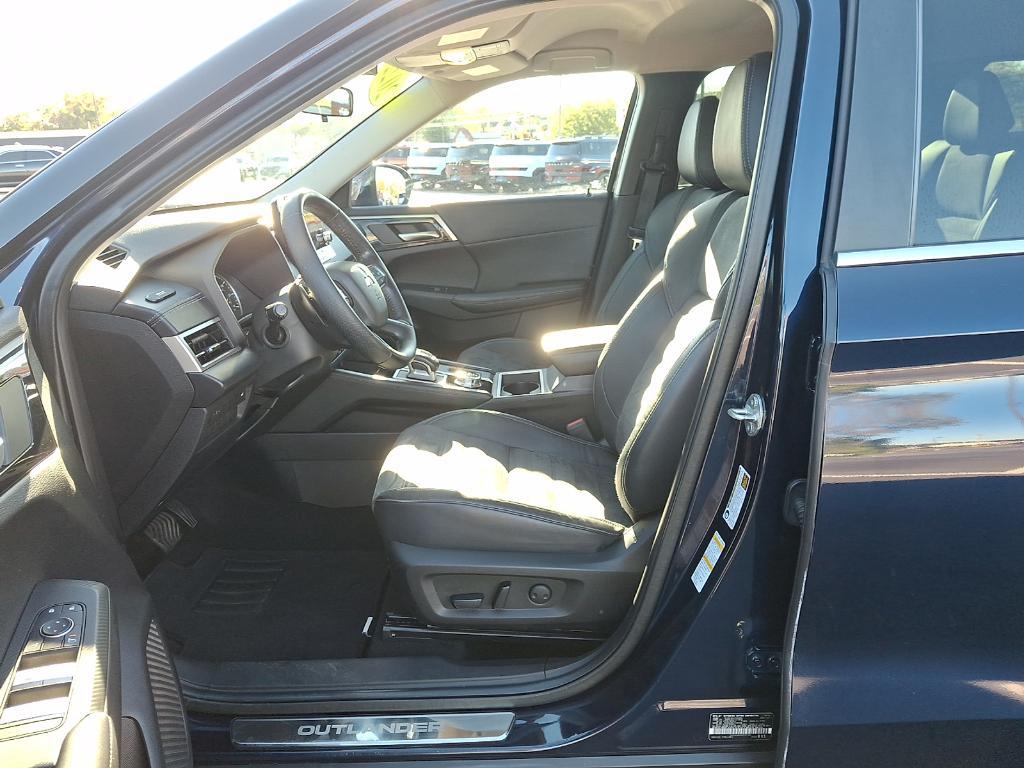 used 2022 Mitsubishi Outlander car, priced at $22,238