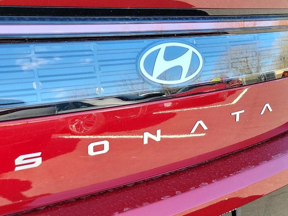 new 2024 Hyundai Sonata car, priced at $29,185