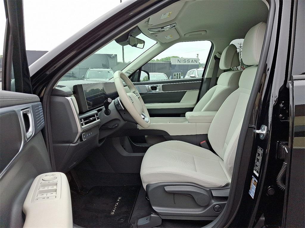 used 2024 Hyundai Santa Fe car, priced at $29,991