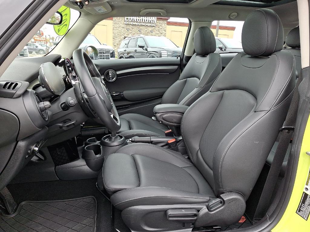 used 2024 MINI Hardtop car, priced at $28,182