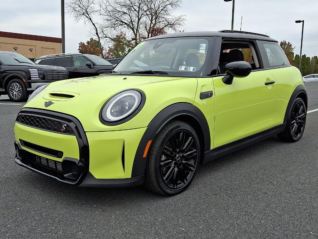 used 2024 MINI Hardtop car, priced at $28,182