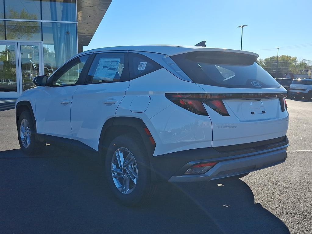 new 2026 Hyundai Tucson car, priced at $32,621
