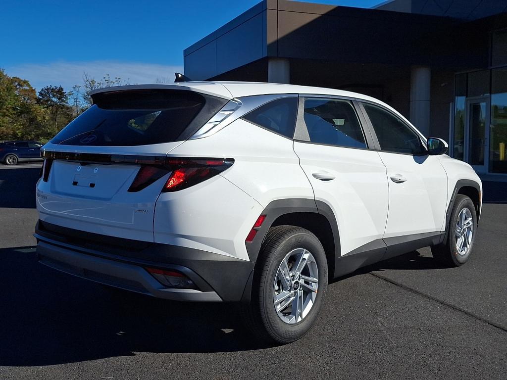 new 2026 Hyundai Tucson car, priced at $32,621