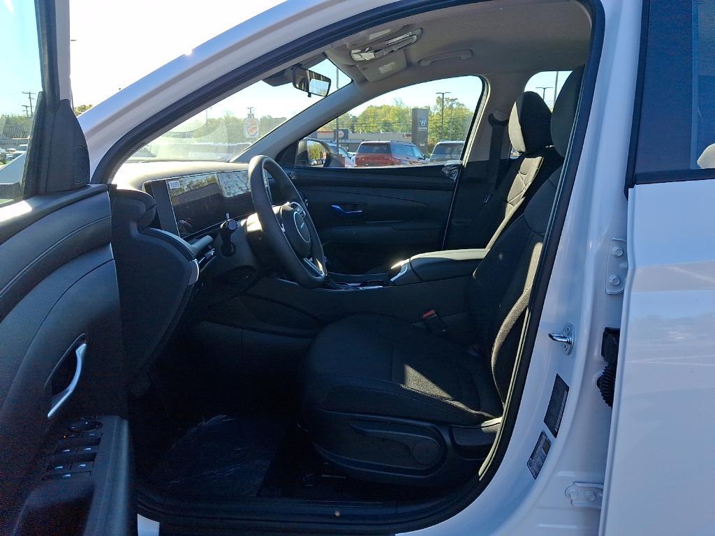 new 2026 Hyundai Tucson car, priced at $32,621