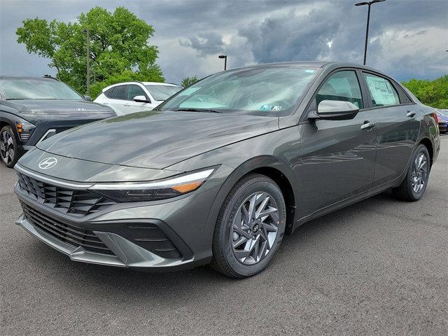 new 2025 Hyundai Elantra car, priced at $24,073