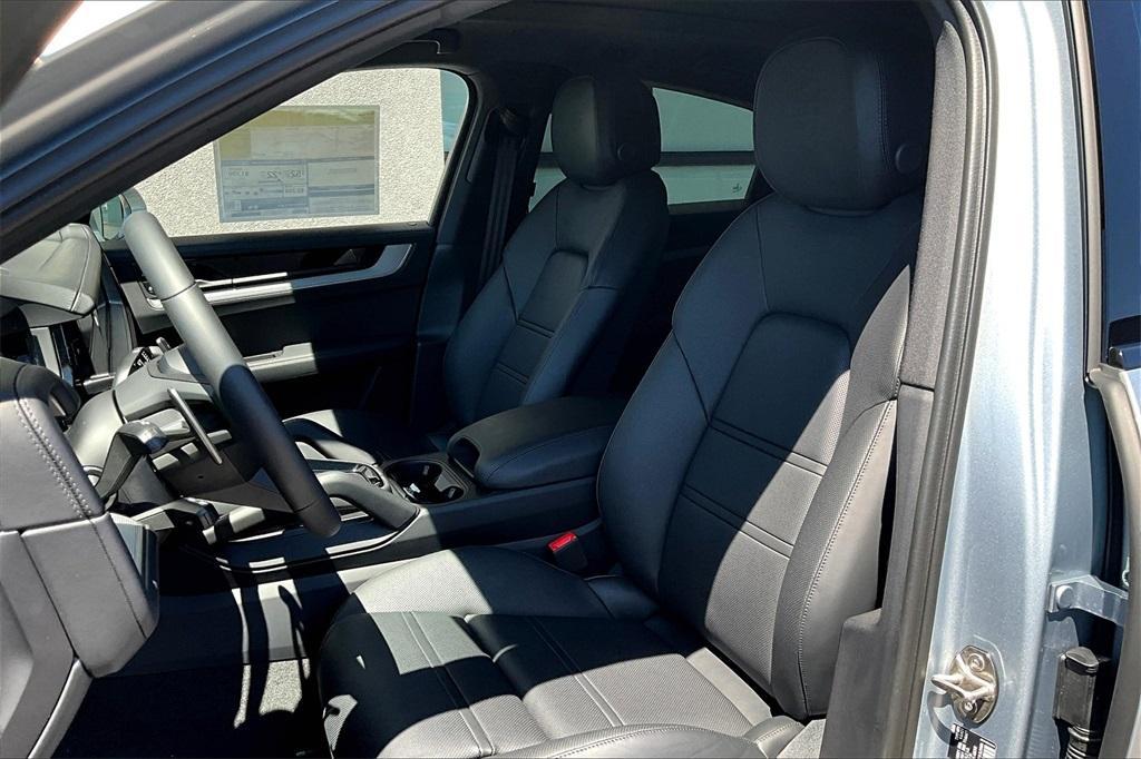 new 2025 Porsche Cayenne car, priced at $130,805