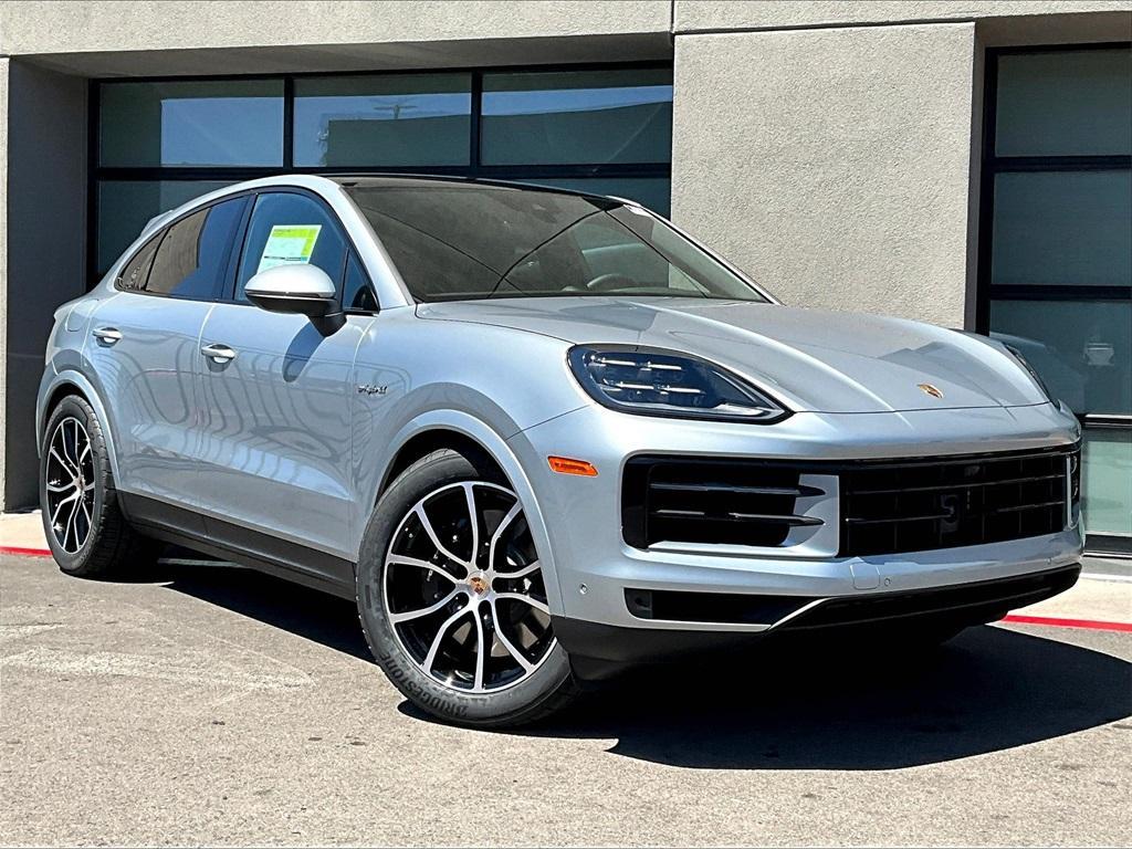 new 2025 Porsche Cayenne car, priced at $130,805