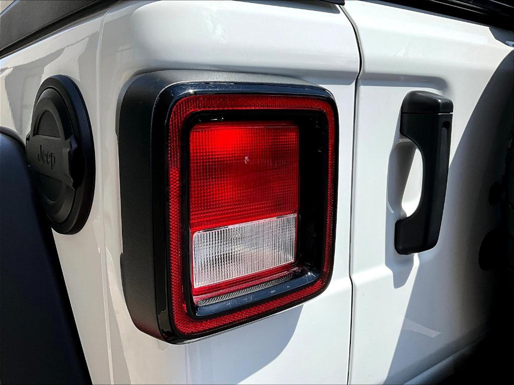 used 2024 Jeep Wrangler car, priced at $35,884