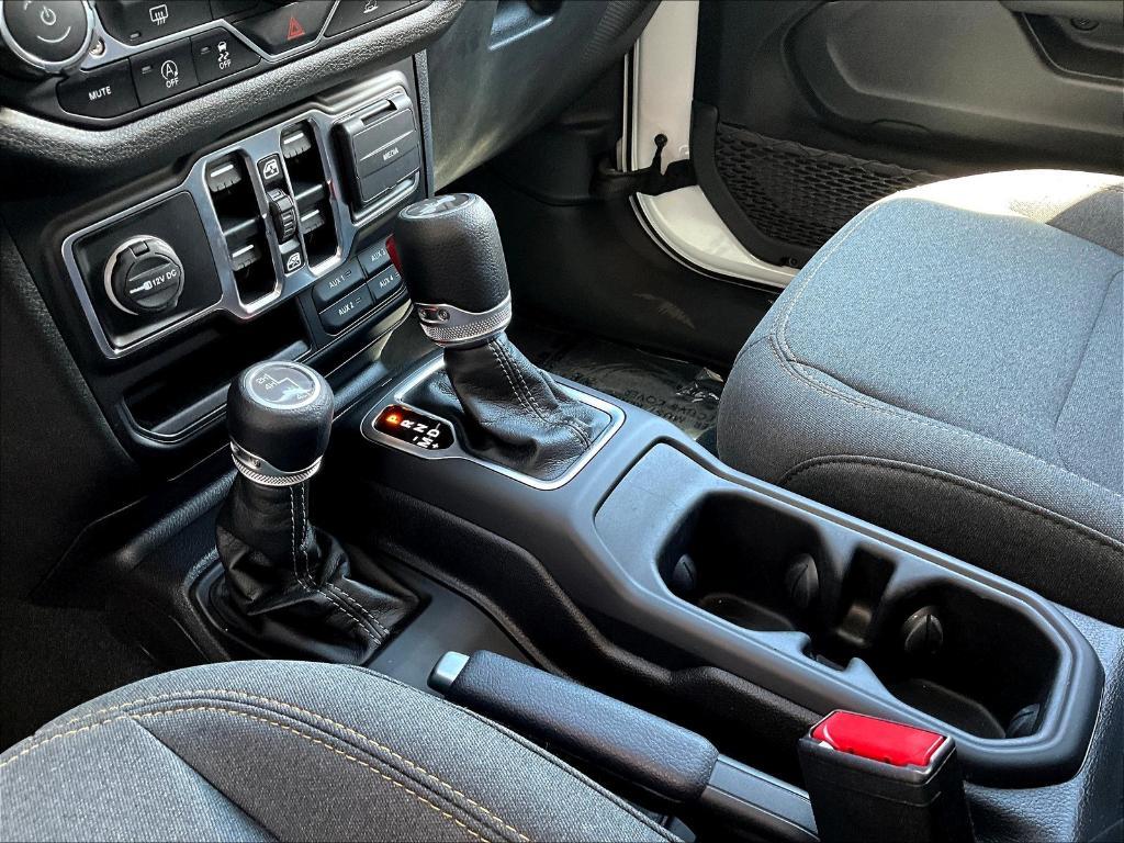 used 2024 Jeep Wrangler car, priced at $35,884