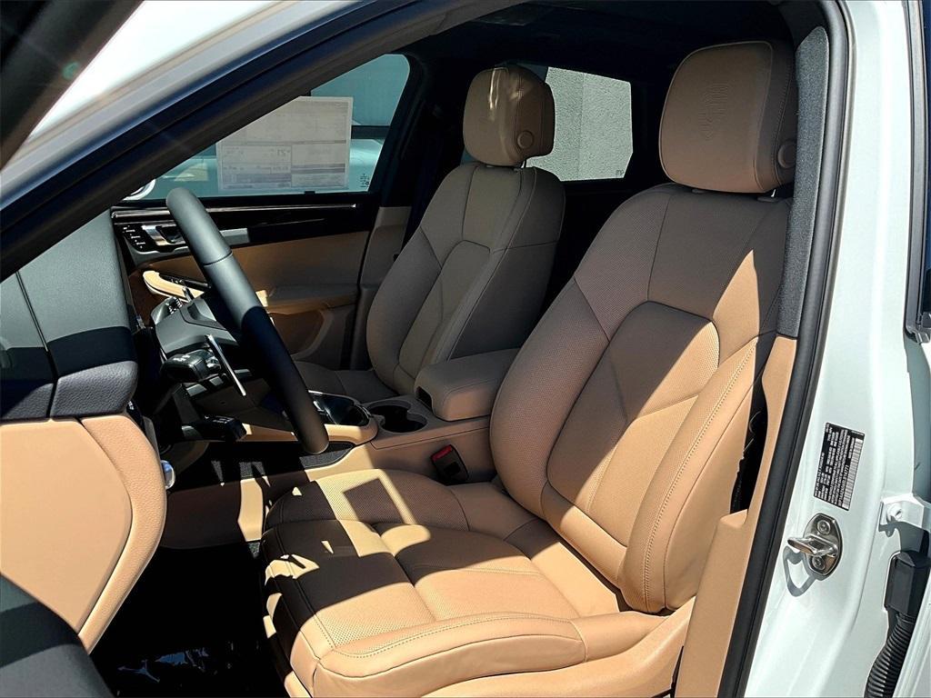 new 2025 Porsche Macan car, priced at $76,095