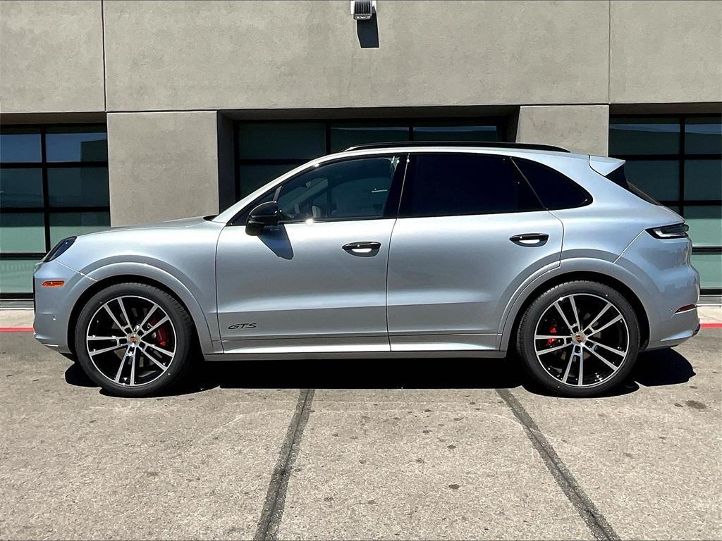 new 2025 Porsche Cayenne car, priced at $152,705