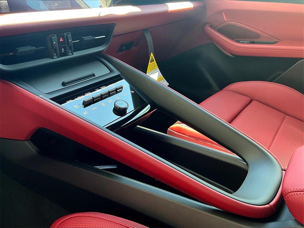 new 2025 Porsche Macan car, priced at $120,025