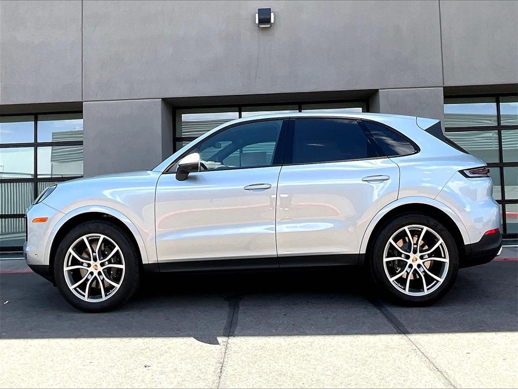 new 2025 Porsche Cayenne car, priced at $104,685