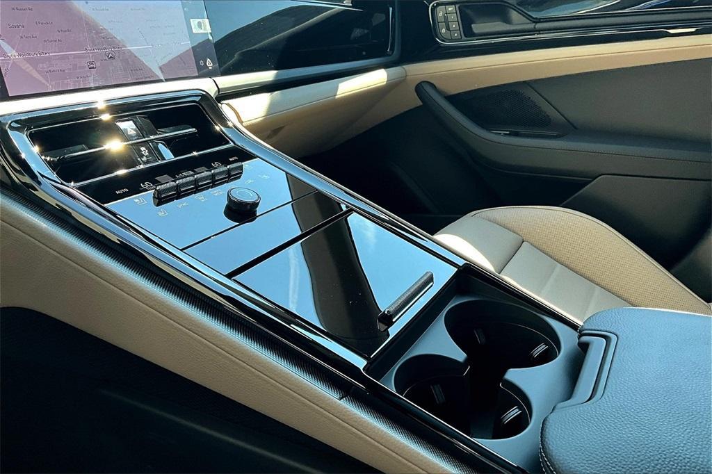 new 2025 Porsche Panamera car, priced at $136,285
