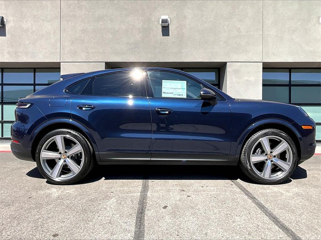 new 2025 Porsche Cayenne car, priced at $105,275