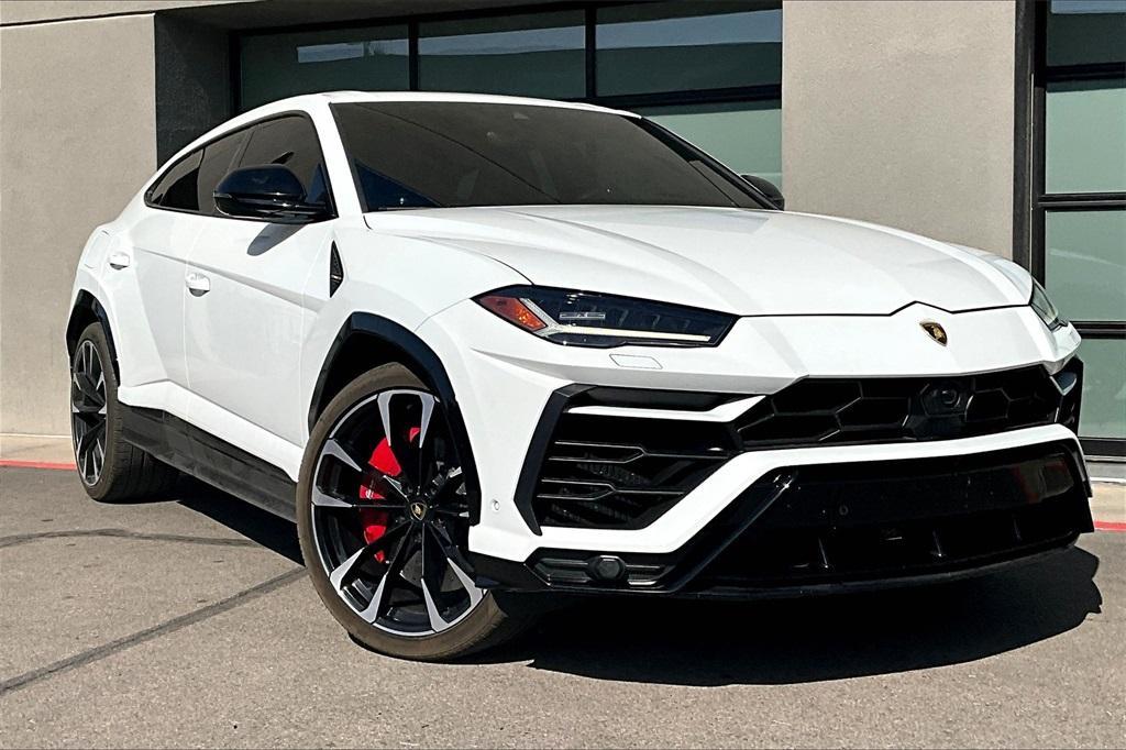 used 2021 Lamborghini Urus car, priced at $219,000