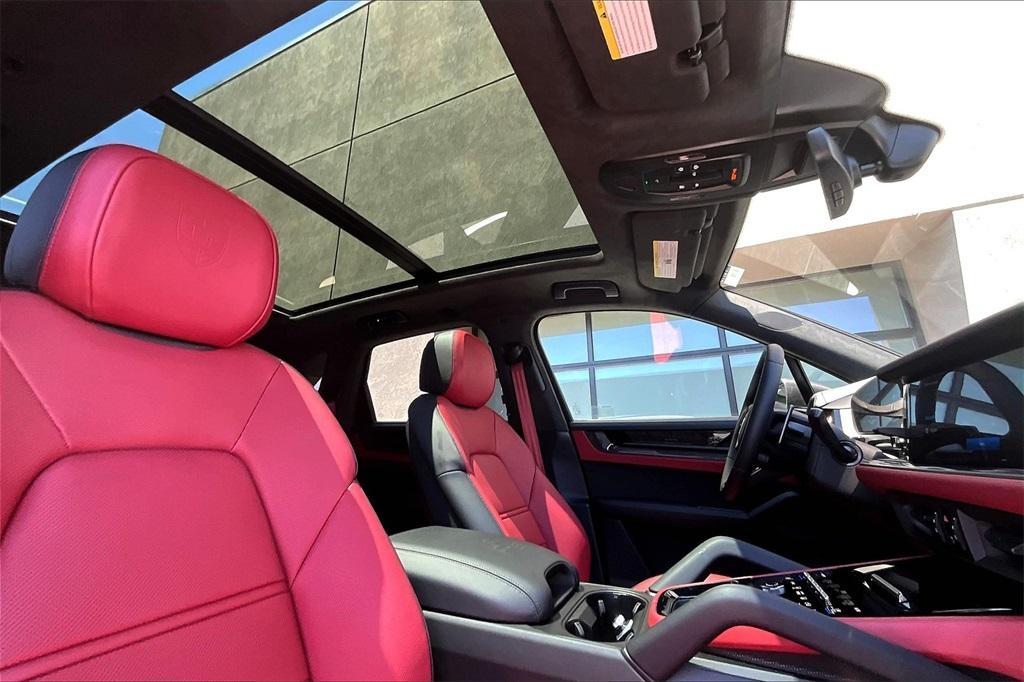 new 2025 Porsche Cayenne car, priced at $168,405