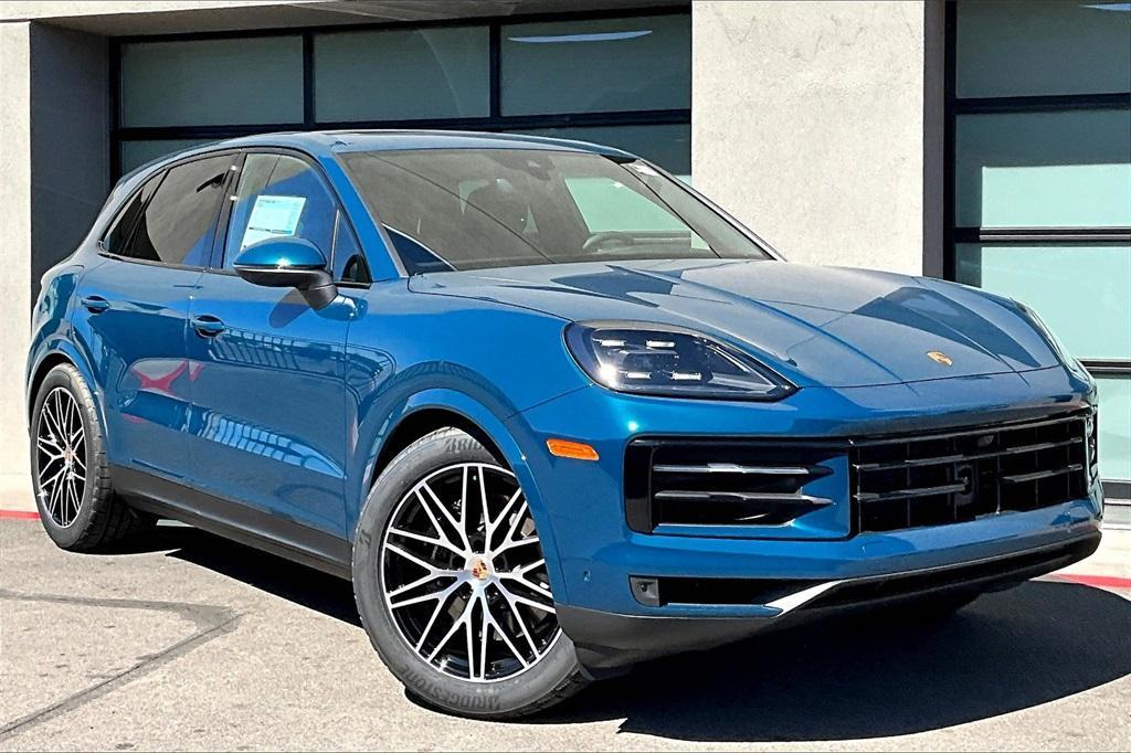 new 2025 Porsche Cayenne car, priced at $112,775