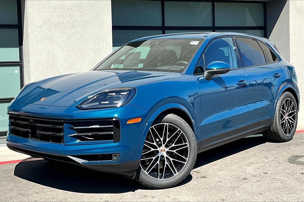 new 2025 Porsche Cayenne car, priced at $112,775