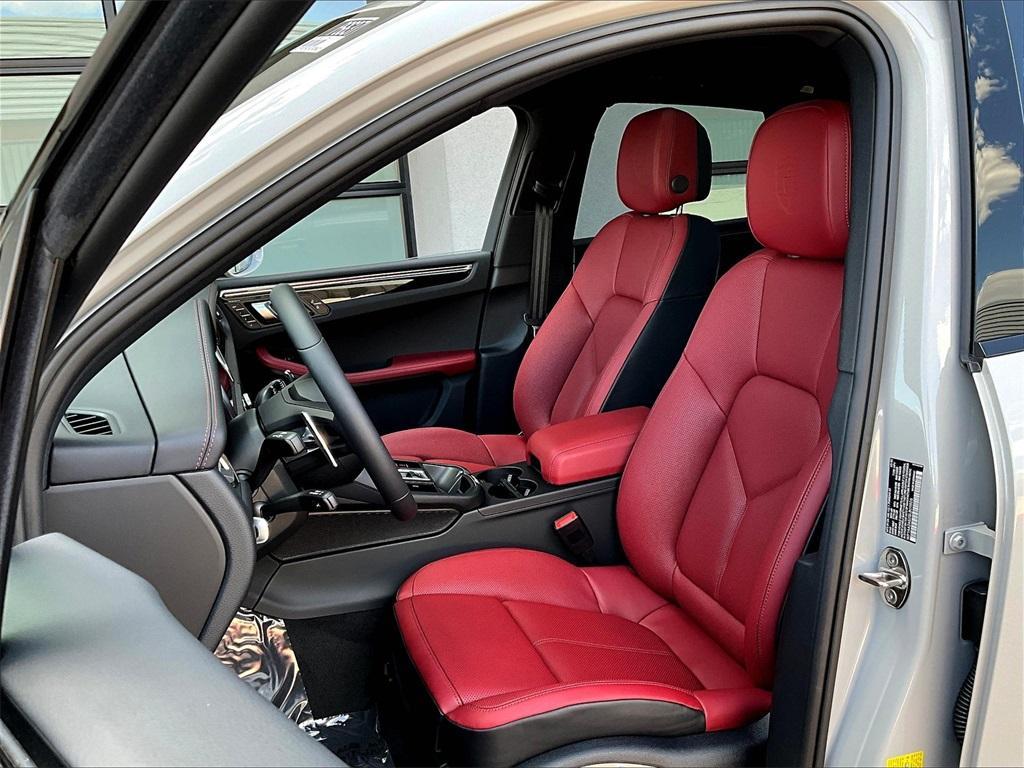 new 2025 Porsche Macan car, priced at $80,385