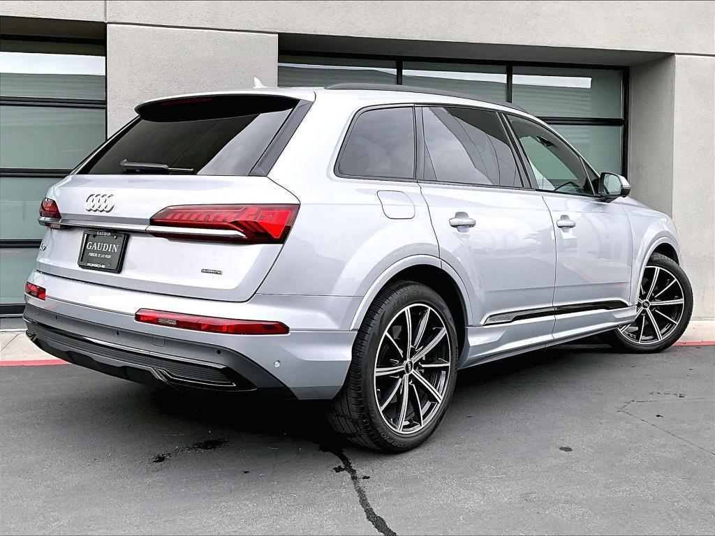 used 2020 Audi Q7 car, priced at $38,000