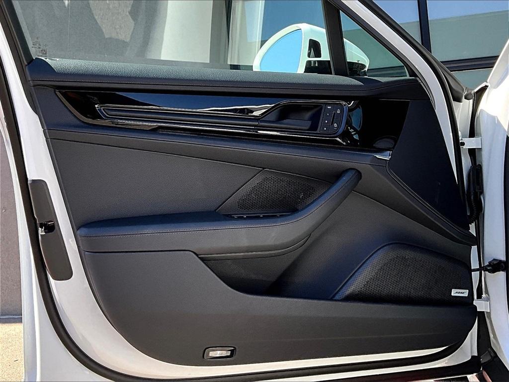 new 2025 Porsche Panamera car, priced at $121,335