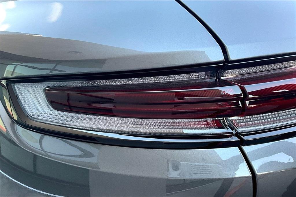 new 2025 Porsche Cayenne car, priced at $104,105