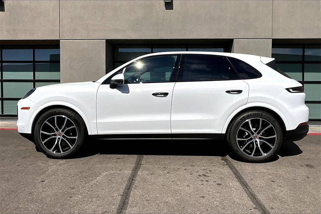 new 2025 Porsche Cayenne car, priced at $113,475