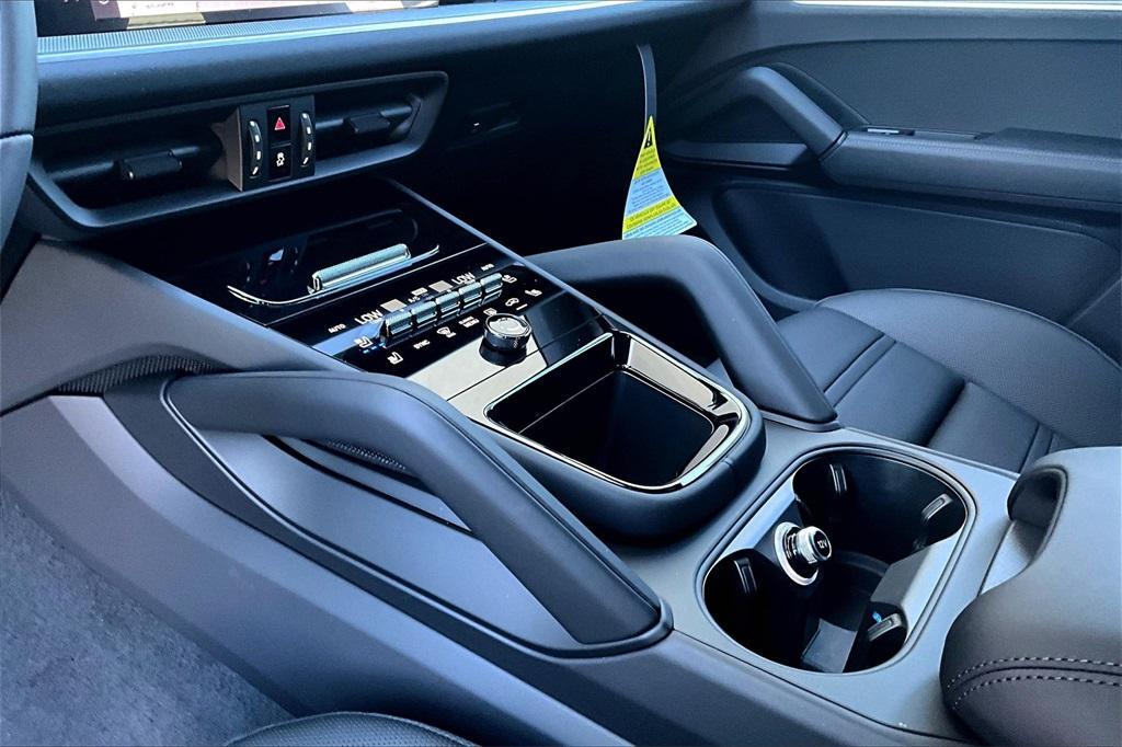 new 2025 Porsche Cayenne car, priced at $132,445
