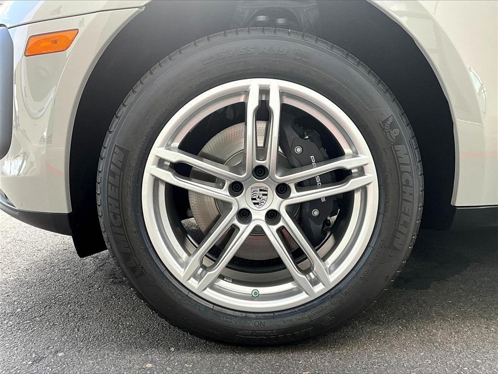 new 2025 Porsche Macan car, priced at $76,915