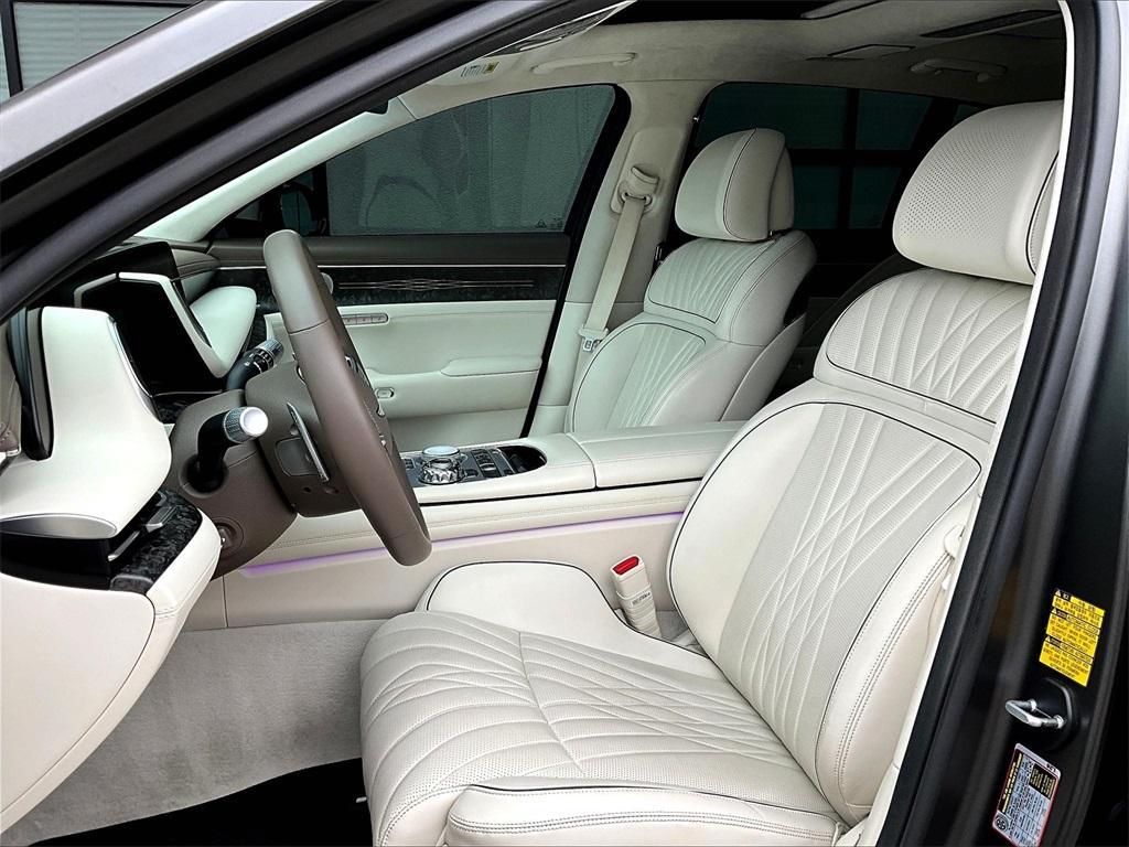 used 2023 Genesis G90 car, priced at $59,250