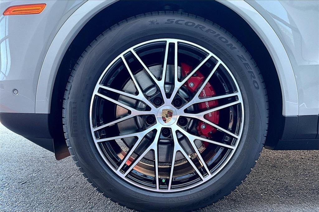 new 2025 Porsche Cayenne car, priced at $140,695