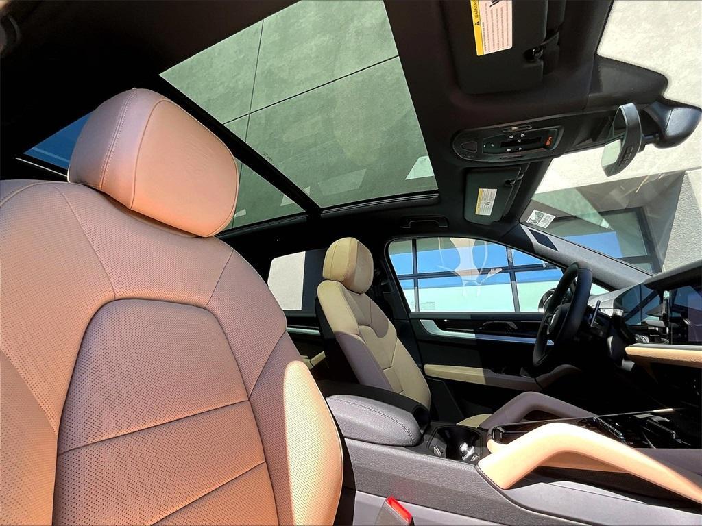new 2025 Porsche Cayenne car, priced at $101,815
