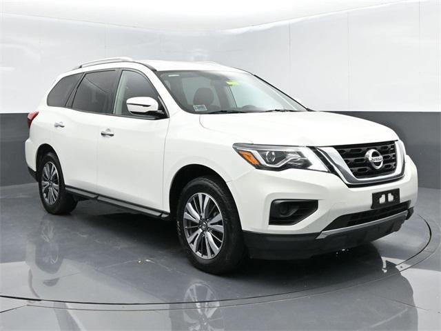 used 2020 Nissan Pathfinder car, priced at $14,499