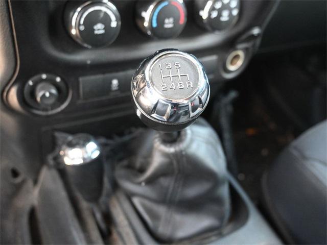 used 2015 Jeep Wrangler Unlimited car, priced at $20,805