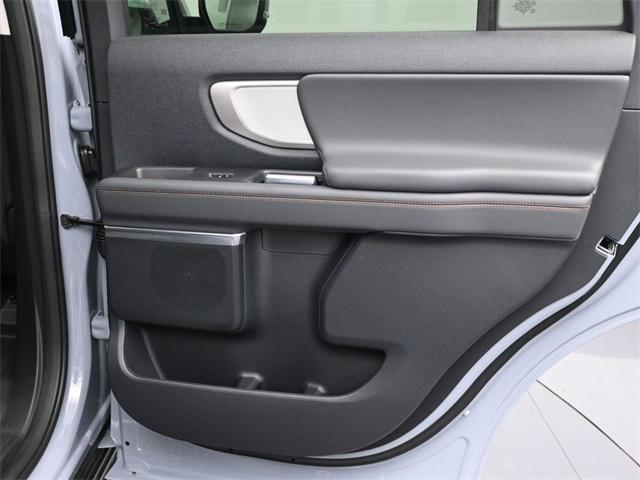 new 2025 Ford Expedition car, priced at $65,542