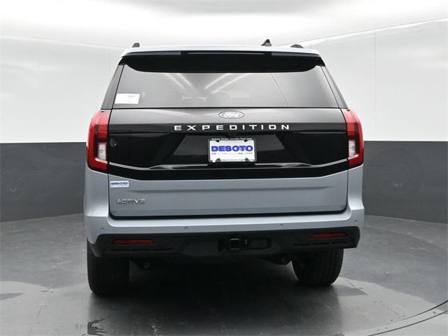 new 2025 Ford Expedition car, priced at $65,542