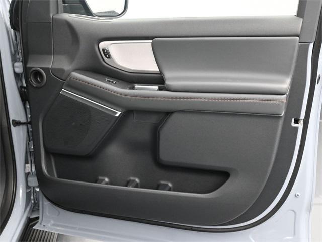 new 2025 Ford Expedition car, priced at $65,542