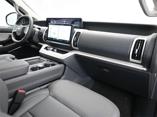 new 2025 Ford Expedition car, priced at $65,542