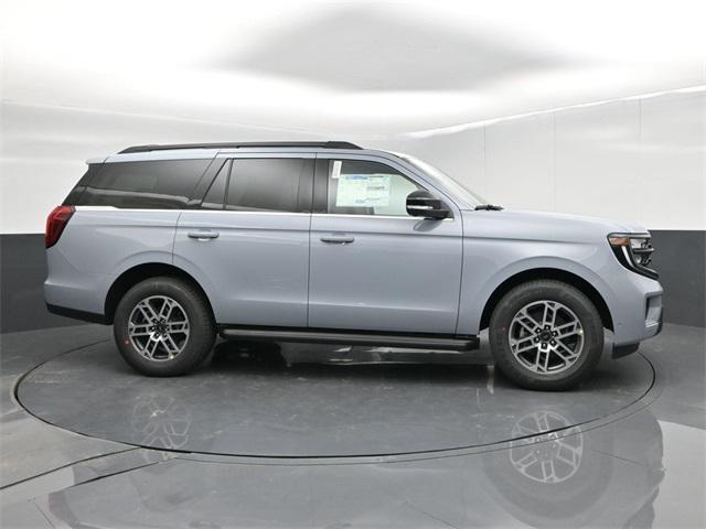 new 2025 Ford Expedition car, priced at $65,542