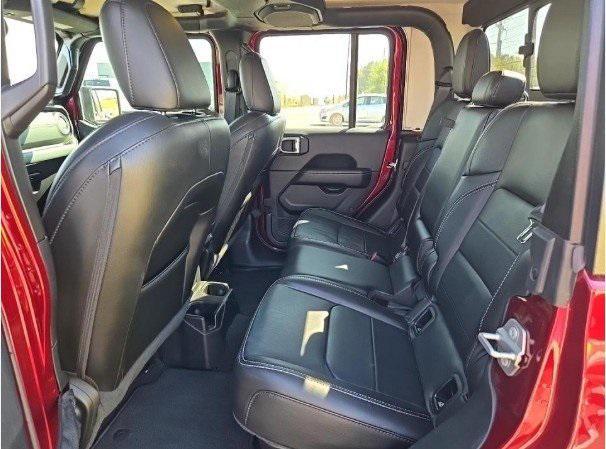 used 2021 Jeep Gladiator car, priced at $35,359
